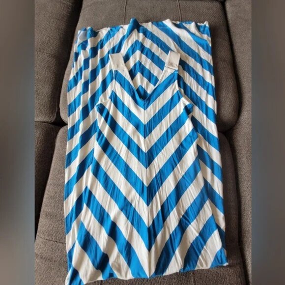 Gorgeous Chevron Striped, Leather-Shouldered/Strapped Danier Maxi Summer Dress - Picture 2 of 6